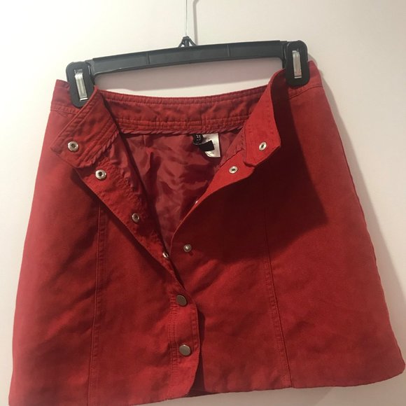 Red Suede Skirt - Picture 4 of 5